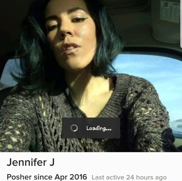 💕💕CHECK OUT MY CLOSET!💕💕 - Picture 3 of 3